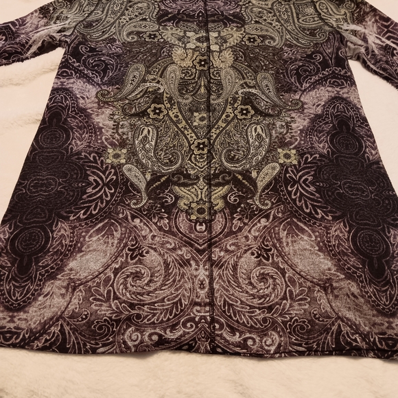 Fresh Purple and Green Long Sleeve Top - Picture 5 of 5